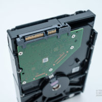 Seagate IronWolf 4TB connector & PCB