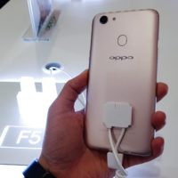 OPPO F5