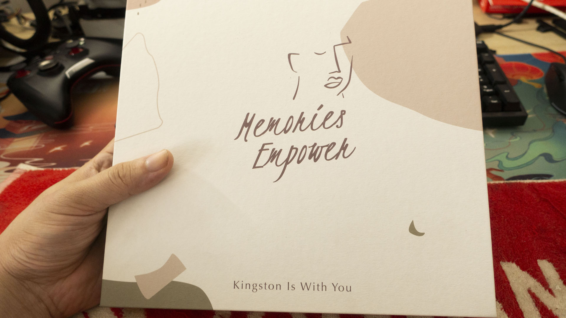 Kingston Is With You Memory Giftbox_17