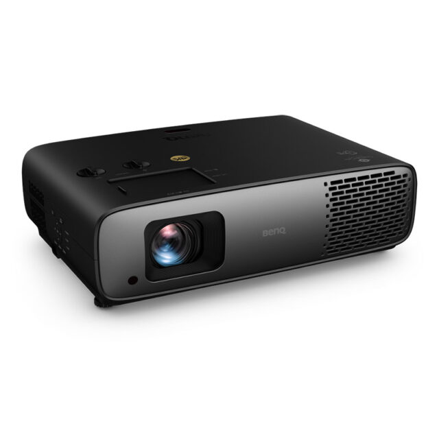 BenQ W4000i 4LED 4K home projector 1