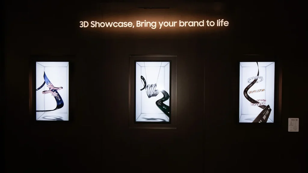 Samsung Spatial Signage 32-inch mode launched featured