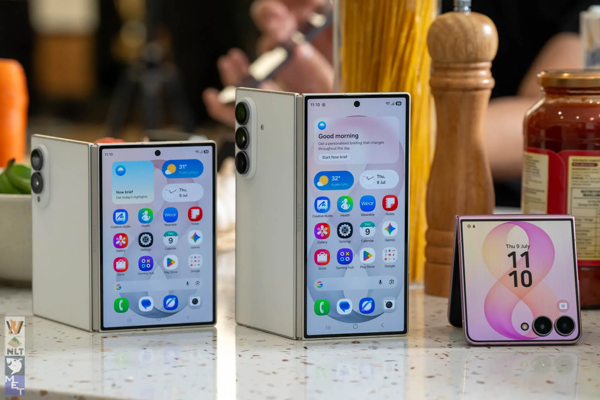 Hands-On with Samsung's Next-Gen Galaxy Foldables & Wearables